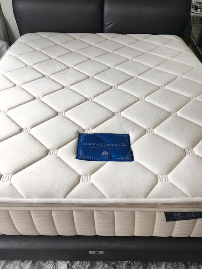 דירות פאטאיה The Base Deluxe Kingsize מראה חיצוני תמונה